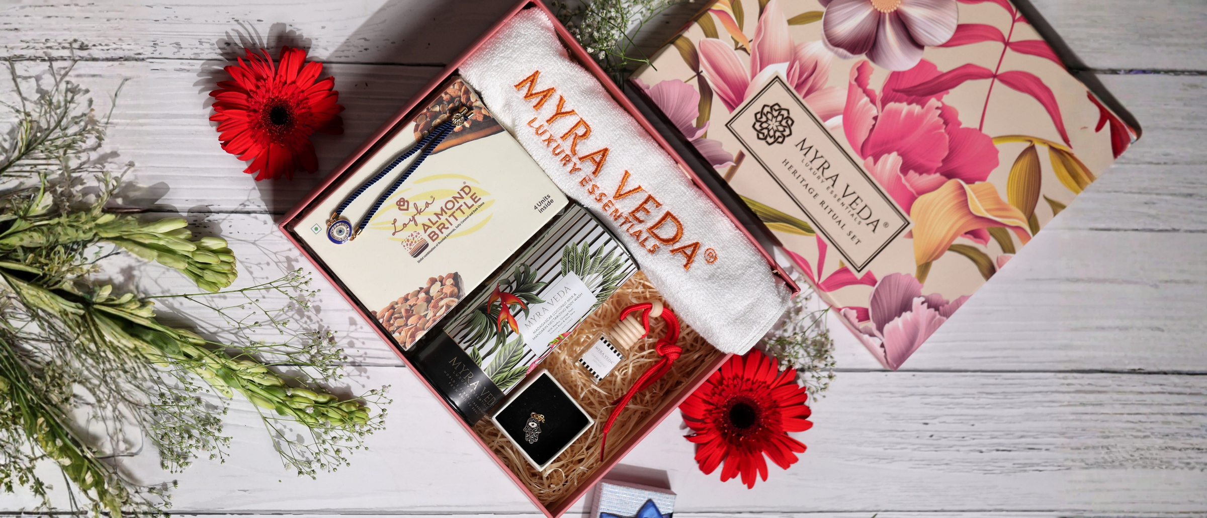 #MYRAkhi Gift Hampers